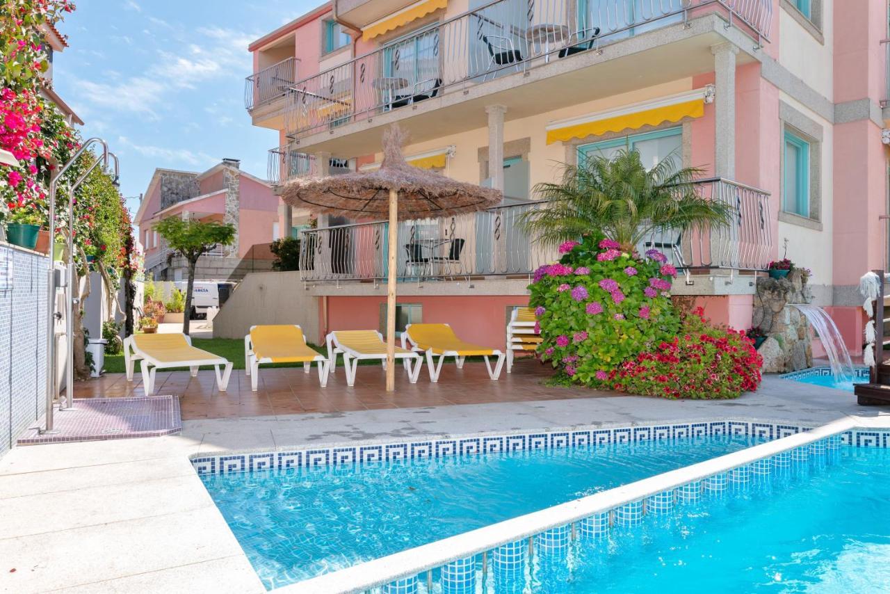 Duerming Velero Apartamentos Sanxenxo Exterior photo
