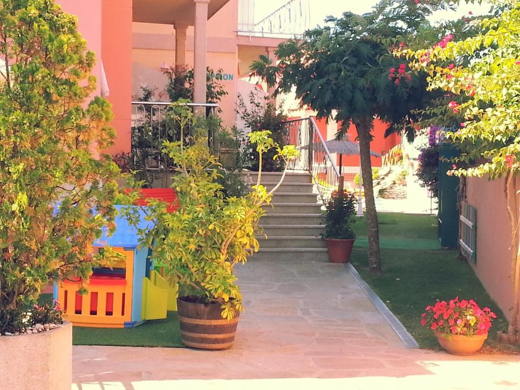Duerming Velero Apartamentos Sanxenxo Exterior photo